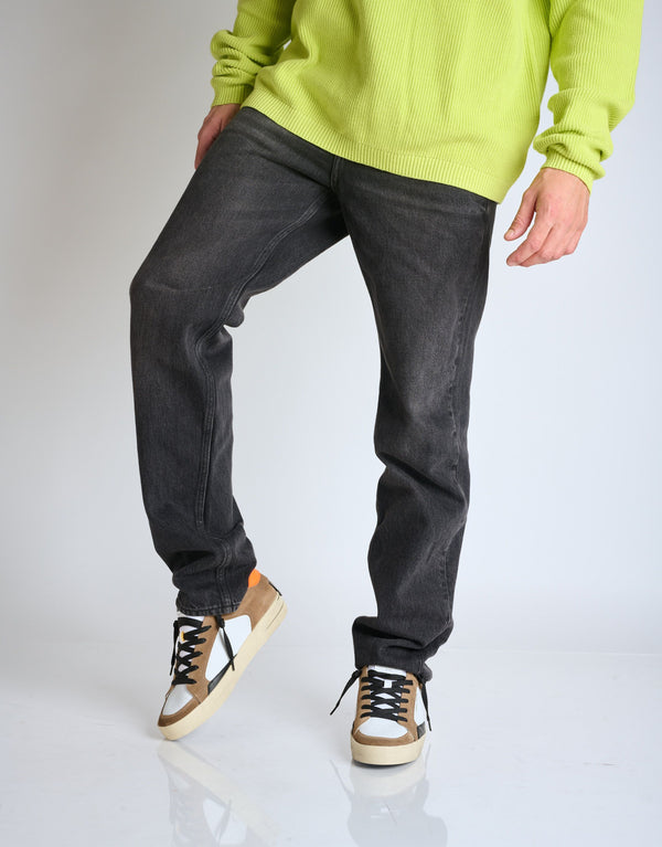 CRIME LONDON ALBIE - BROWN & WHITE