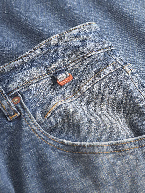 Alex Ulio – Blue Denim