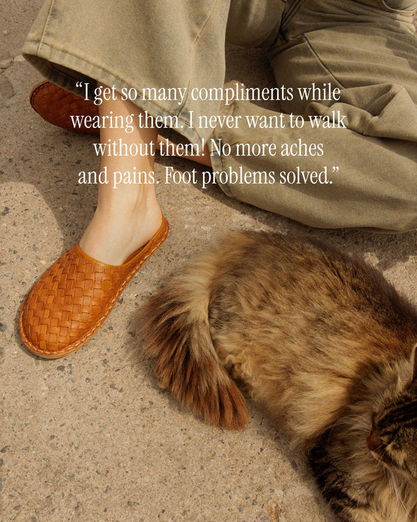 ROMA Woven Cognac Brown