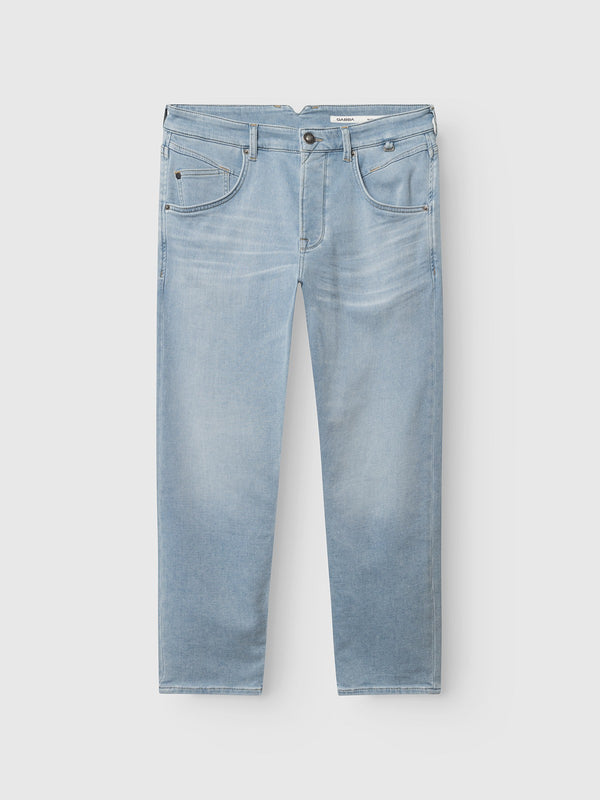 Alex Dynamic Cropped Jeans