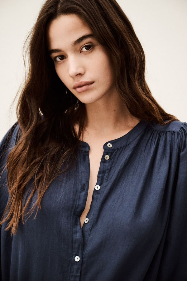 TIA Puff-sleeve shirt