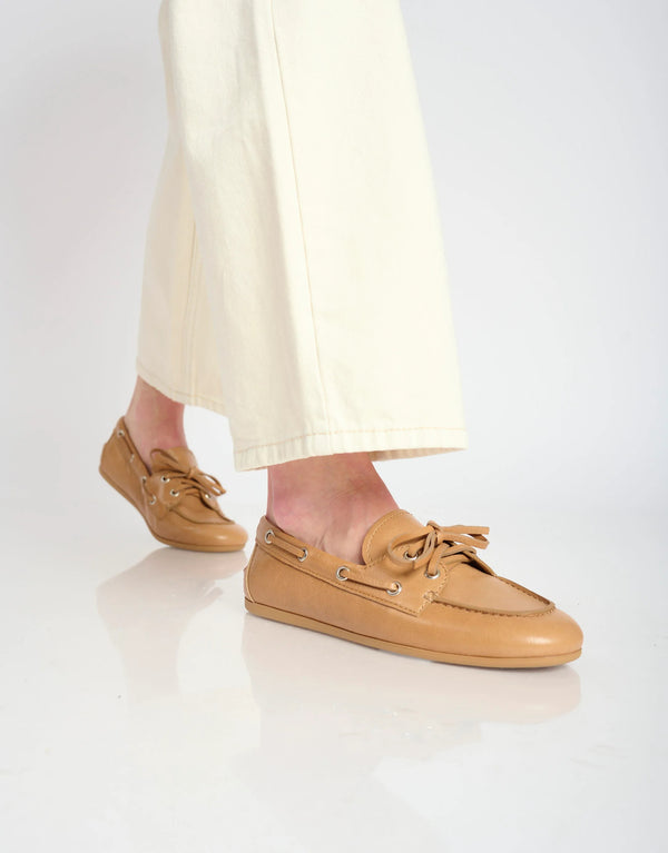 JEFFREY CAMPBELL BOAST