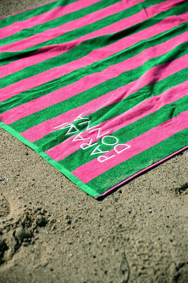 LARGE TOWEL FUCHSIA/EMERALD