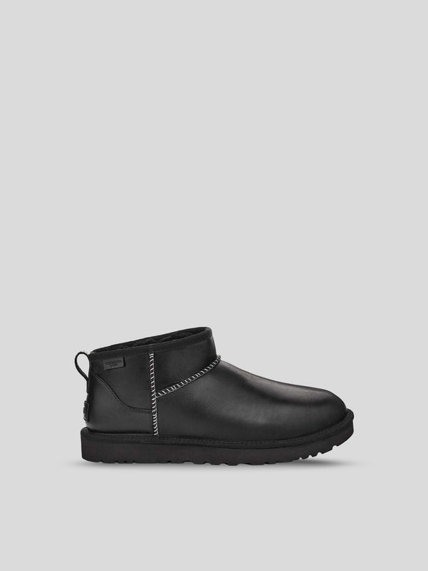 UGG Classic Ultra Mini Leather Regen - Black