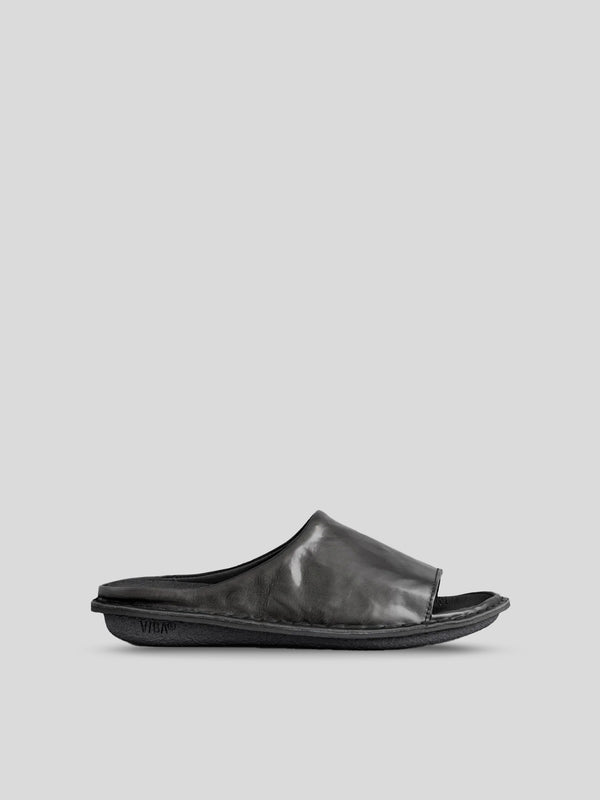 SAINT TROPEZ Preto Black