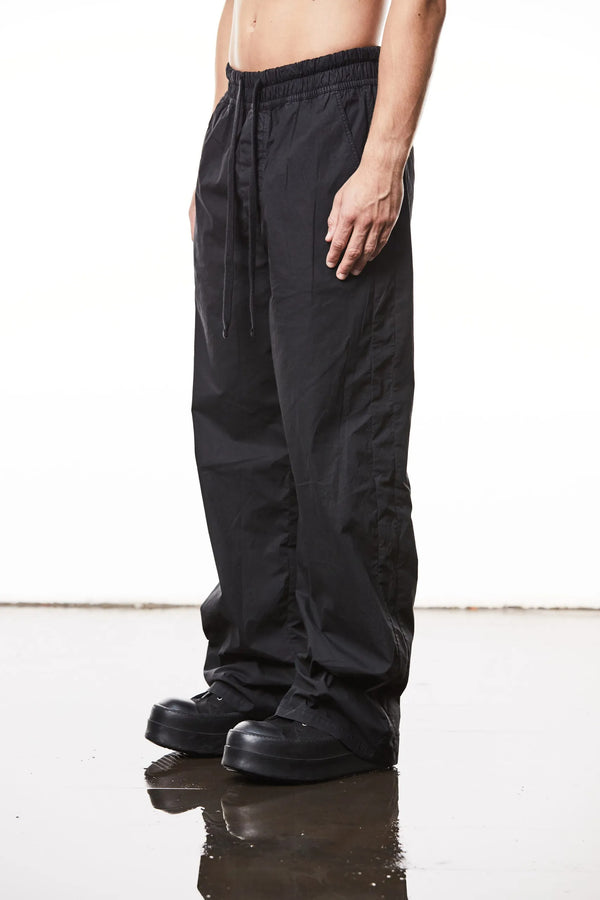 thom/krom MP9 BLACK