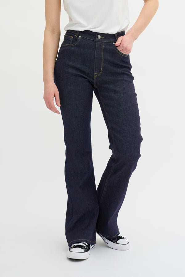 06 THE DEKOTA HIGH BOOTCUT JEANS - 32