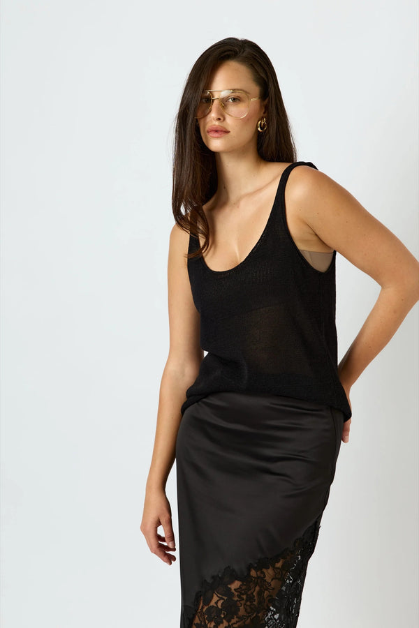 Reine The Aura Tank