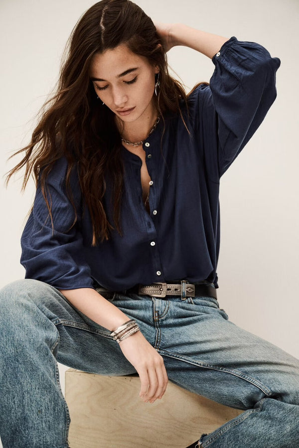 TIA Puff-sleeve shirt