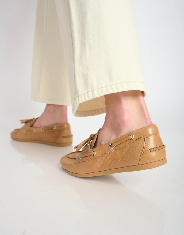 JEFFREY CAMPBELL BOAST